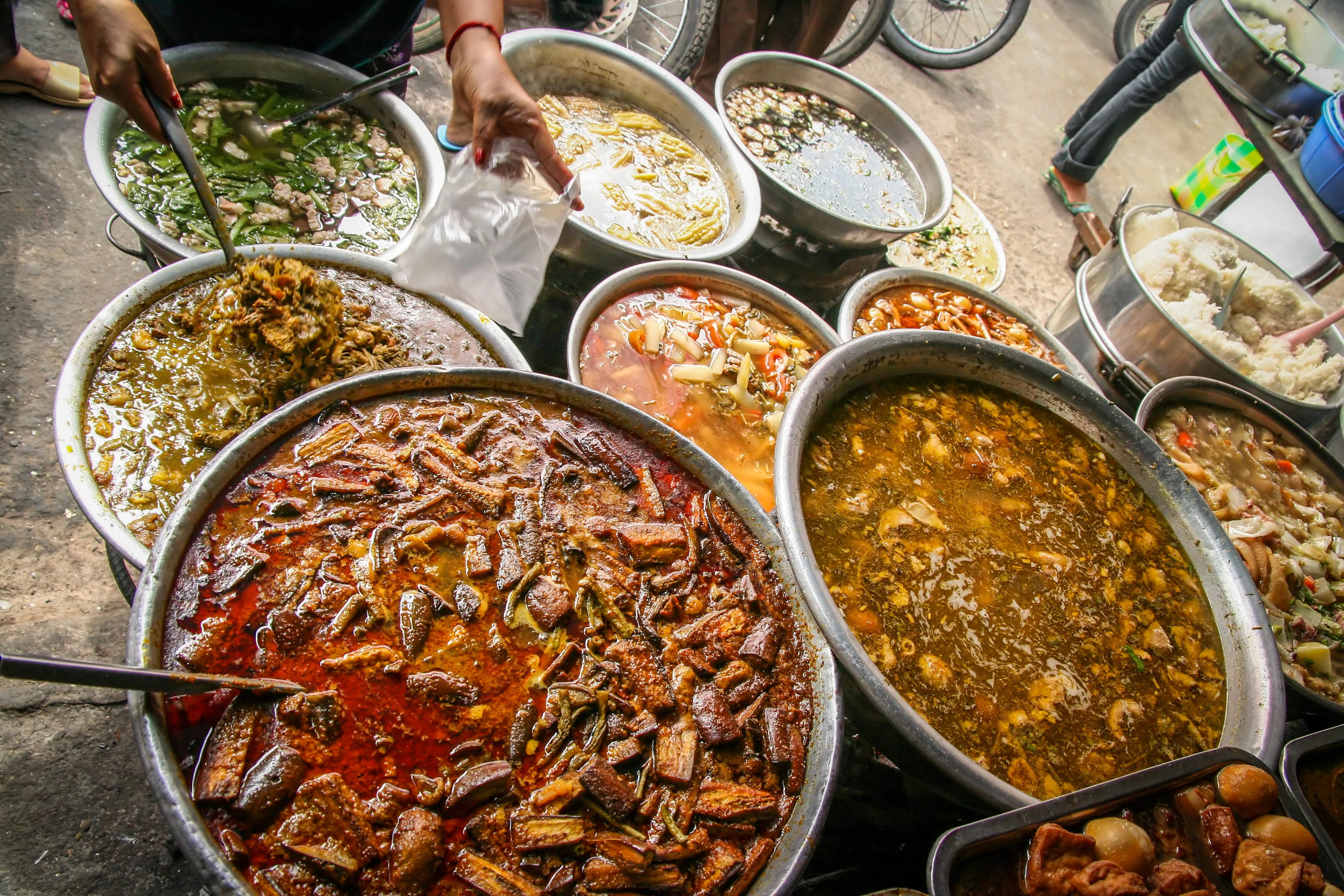 Kambodża - najpopularniejsze kambodżańskie potrawy mięsne, wegetariańskie, desery i streetfood (4).jpg